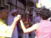  © Photo by Dhyan: Music circle in front of Abu Issa's café, Aug 4